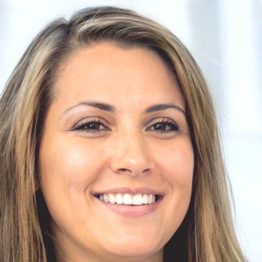 Portrait von Finanzcoach Dorothee Wiegand